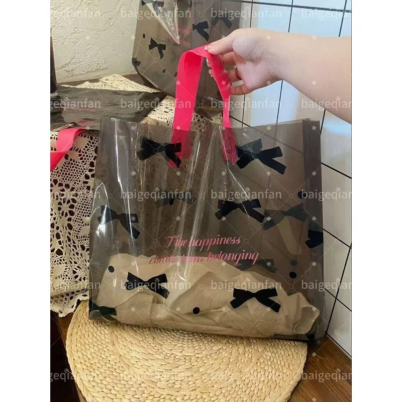 Saco de embalagem de camisetas de plástico preto OEM direto da fábrica Saco de plástico com zíper para roupas personalizadas para embalar roupas